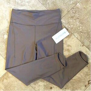 NWT Athleta Pacesetter 7/8 Taupe High-Waist Leggings sz Medium